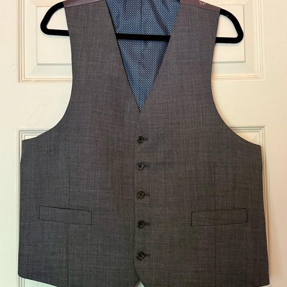 Elegant Charcoal Men's Vest - Picture 1 of 4